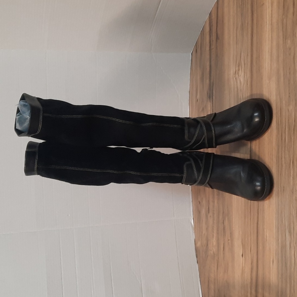 Relativity Eva Leather & Suede Boots Size 10M